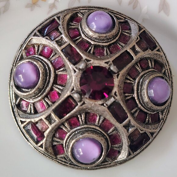 Vtg Rare Metal Miracle Britain Celtic Brooch Pendant Purple Glass Stones - Picture 7 of 7